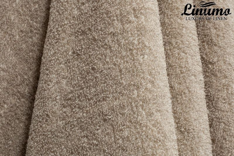 Bath-towel from lines frott natural different sizes